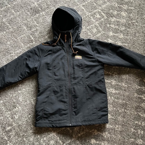 L.L. Bean Jackets & Blazers - LL Bean Insulated Mountain Jacket